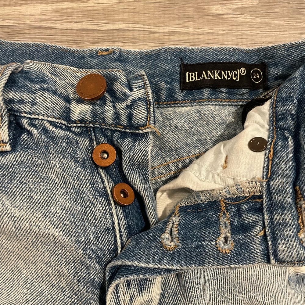 Blank Nyc Size 24 Designer Shorts View 3